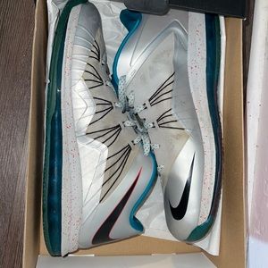 Air Max Lebron X Low